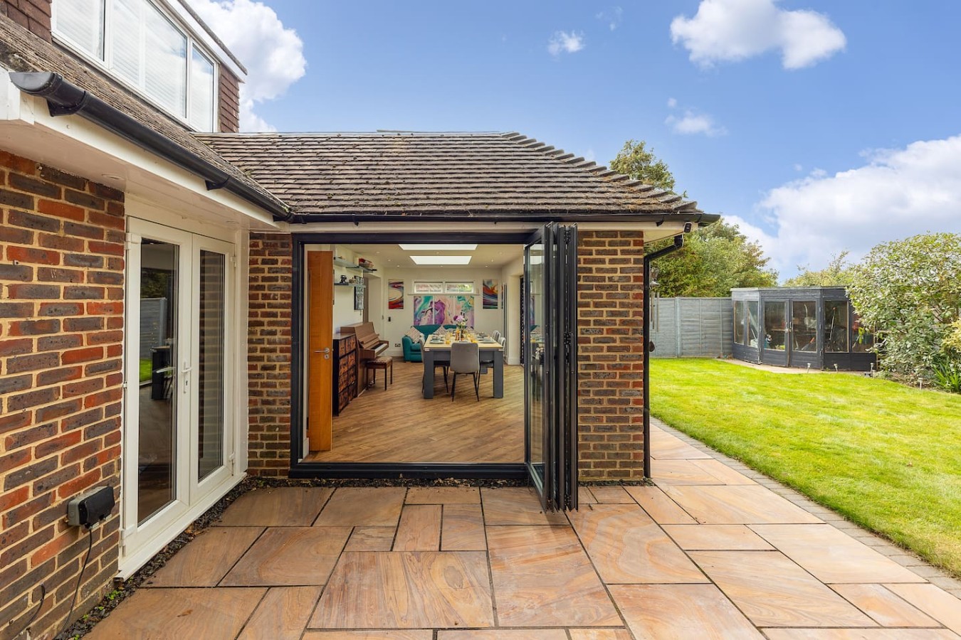 Ashcombe House • Sleeps 9 • Pool Table • Office / Snug Room • Sky TV • Xbox • Driveway Parking in Broadview Gardens - Property image 6 - VivreStays