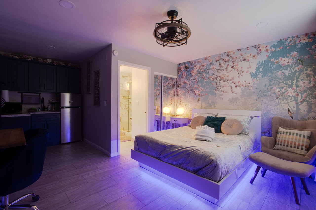 Arts District Serenity Studio Loft