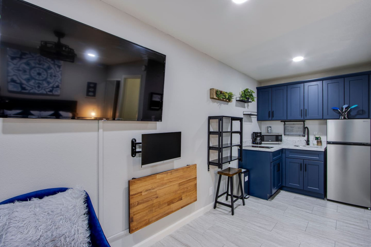 Arts District Serenity Studio Loft - Photo 10