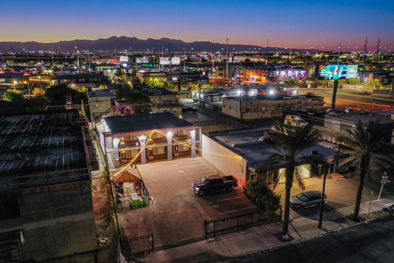 Arts District Serenity Studio Loft
