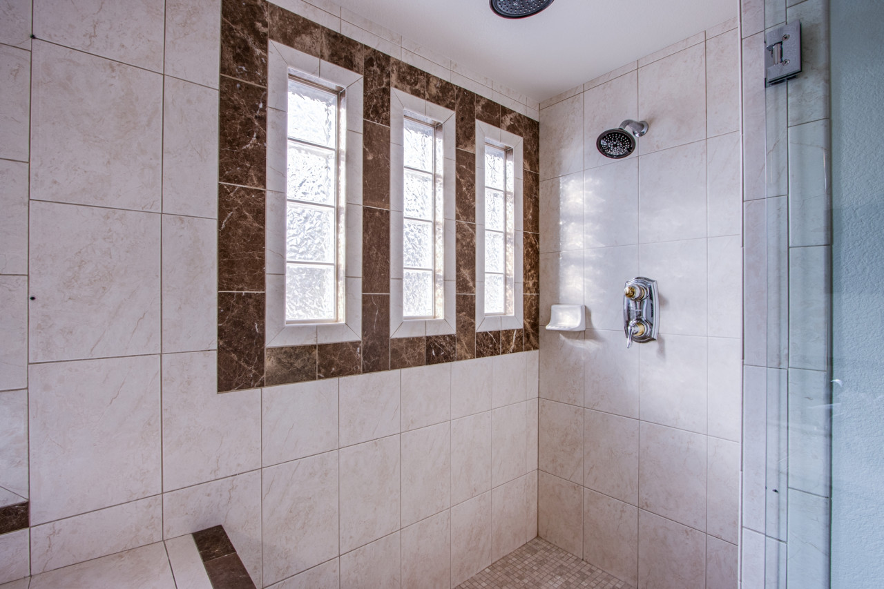 Experience the Vegas Royale, iconic themed Villa w/ pool