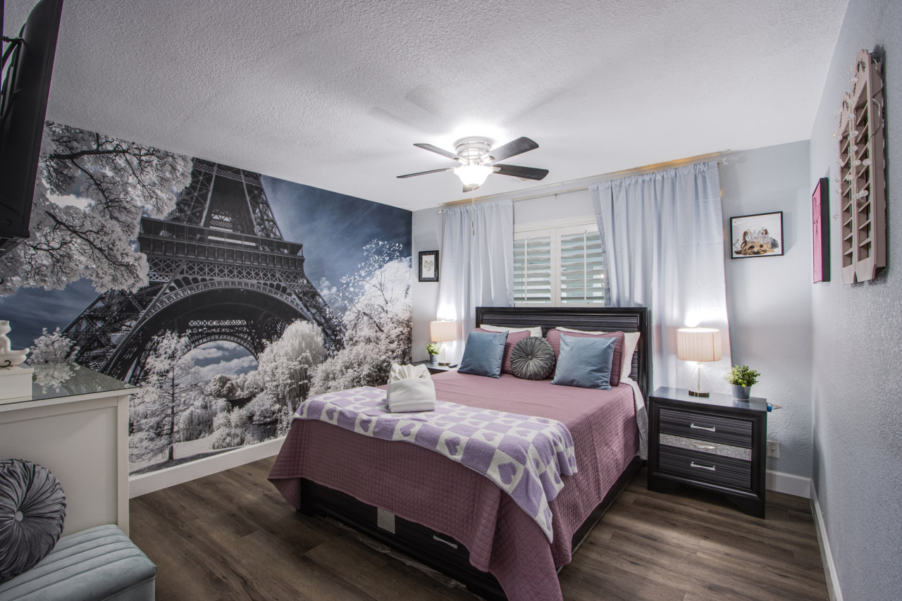 Spacious El Camino Vegas Retreat - Live Large