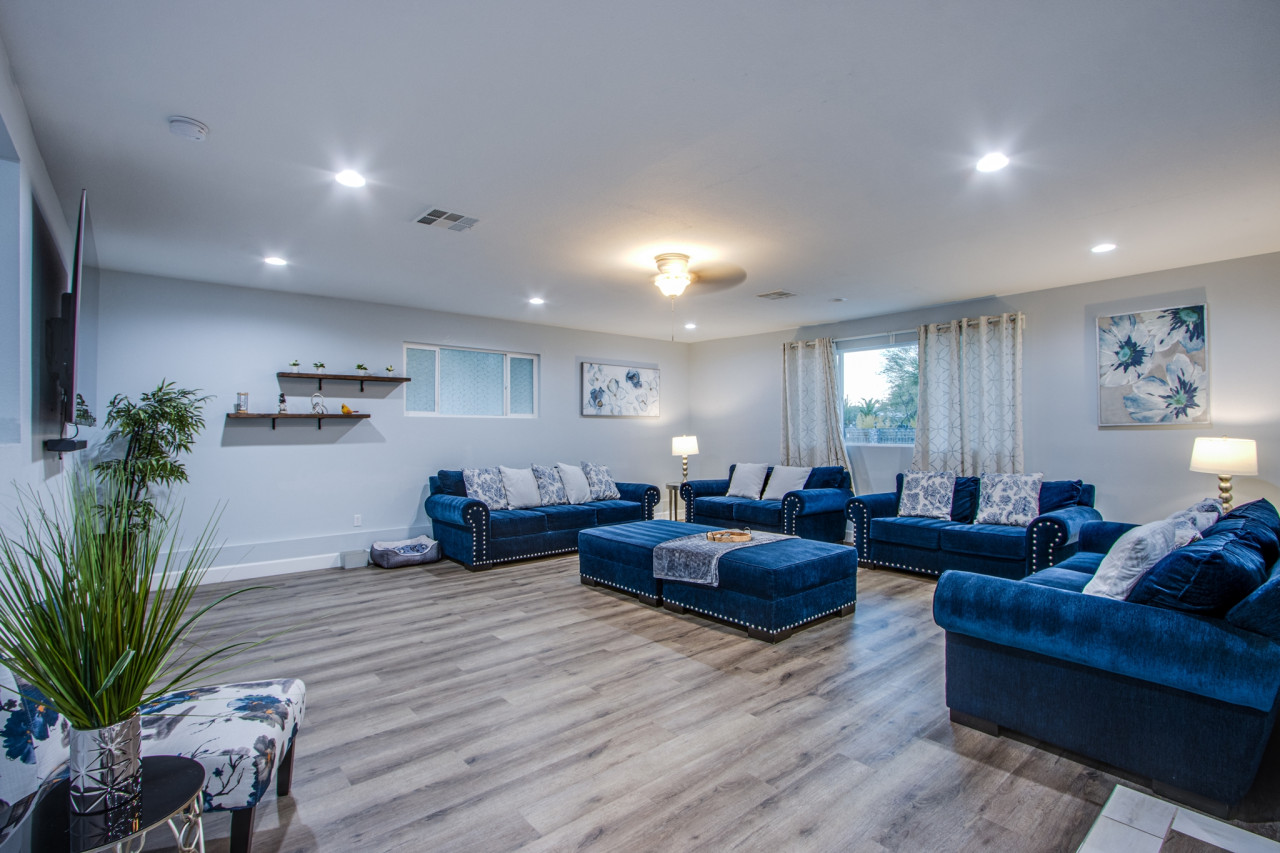 Spacious El Camino Vegas Retreat - Live Large