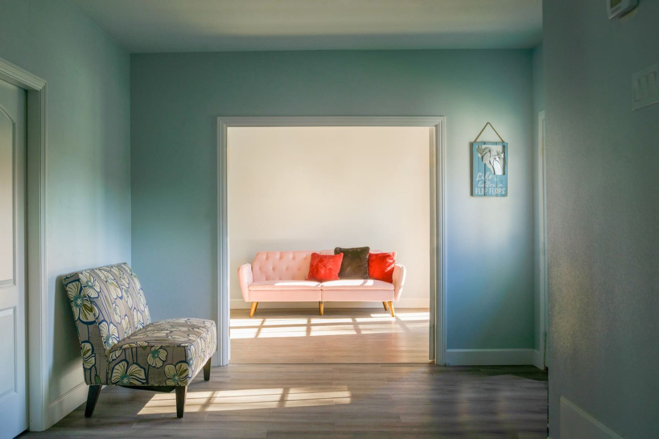Spacious El Camino Vegas Retreat - Live Large