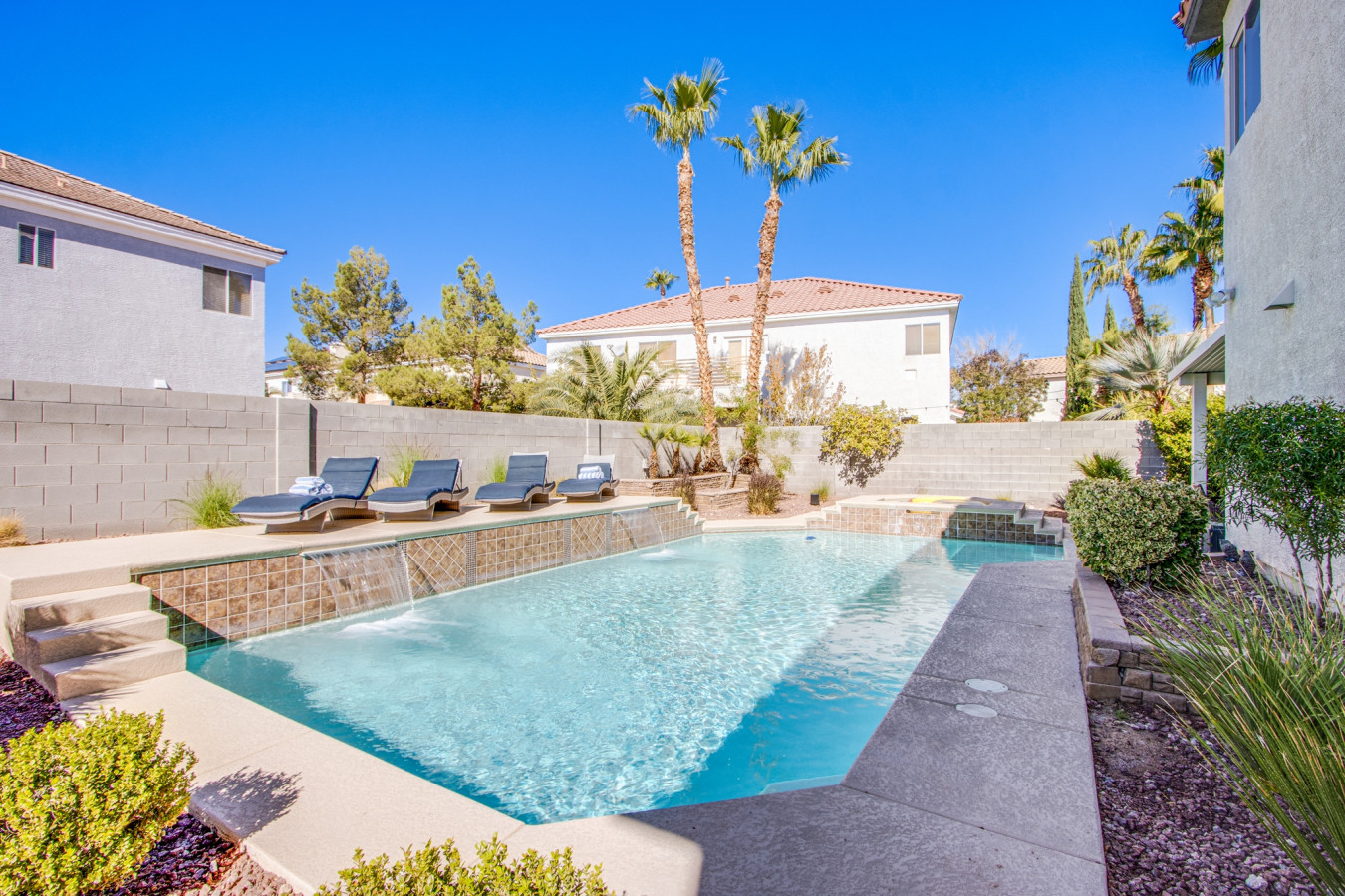 Bright & Modern Oasis | Spa, Pool, 10min to Strip