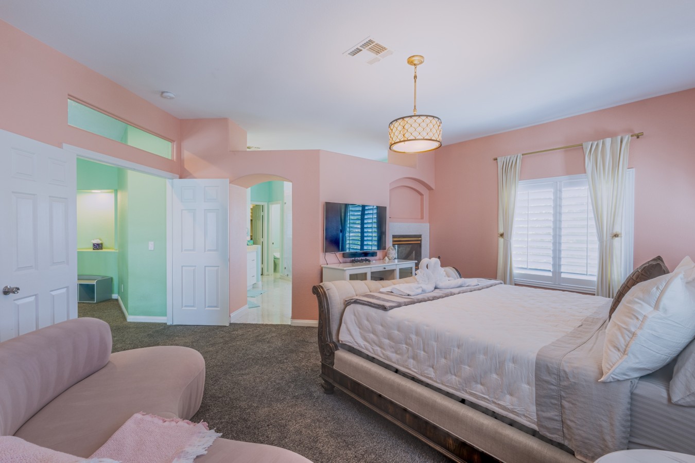 Serene Vegas Retreat | Spacious 5BR Home - Photo 20