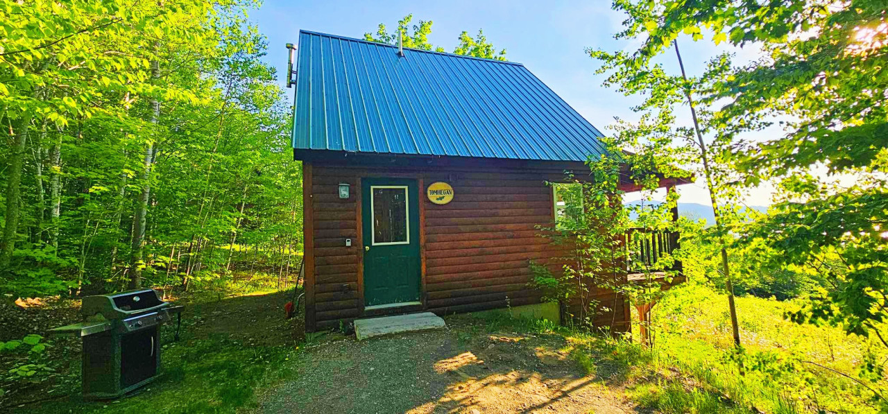 Tomhegan Cabin - New England