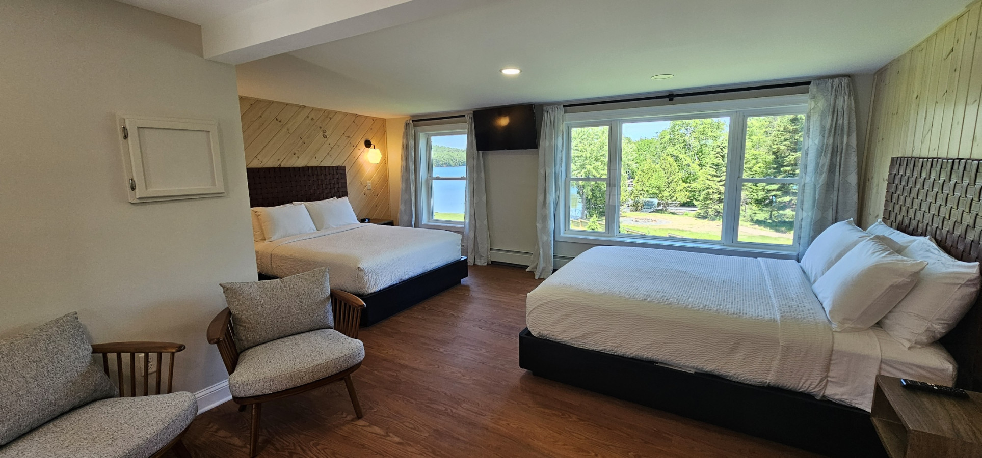 Juniper Motel-deluxe Double Queen-second Floor-pet Friendly-room 7 - Greenville, ME