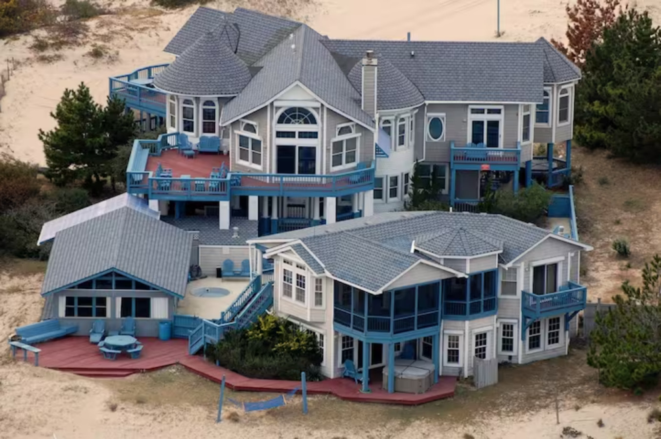 Elevator, Theater Room And Oceanfront Gazebo - Elegant Coastal Haven - Carova Beach, NC