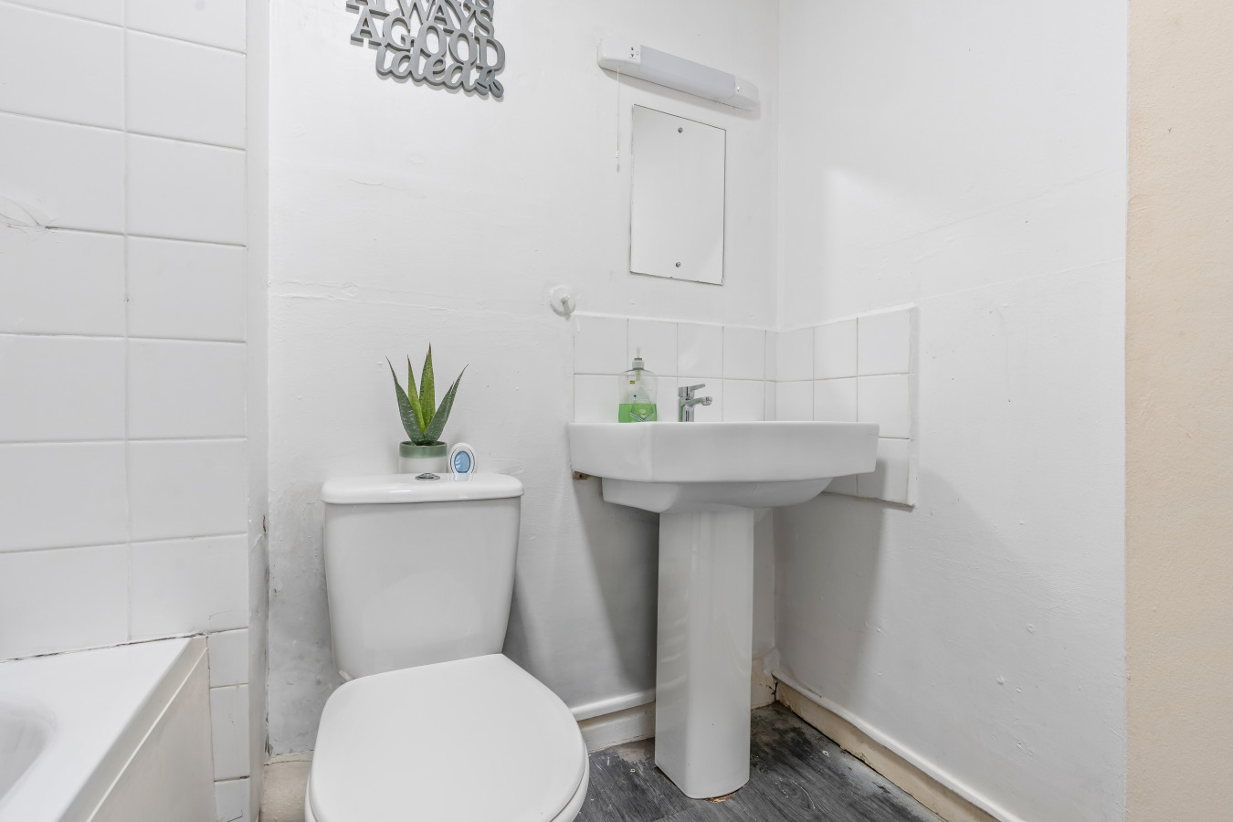 Inviting Urban Apartment in Croydon in Meadowbridge Court, 99 Princess Road Meadowbridge Court - Property image 20 - VivreStays