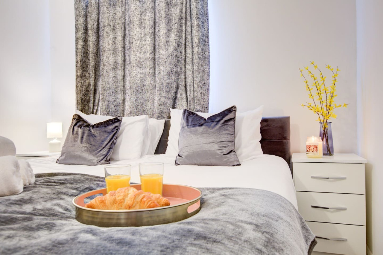 Inviting Urban Apartment in Croydon in Meadowbridge Court, 99 Princess Road Meadowbridge Court - Property image 23 - VivreStays