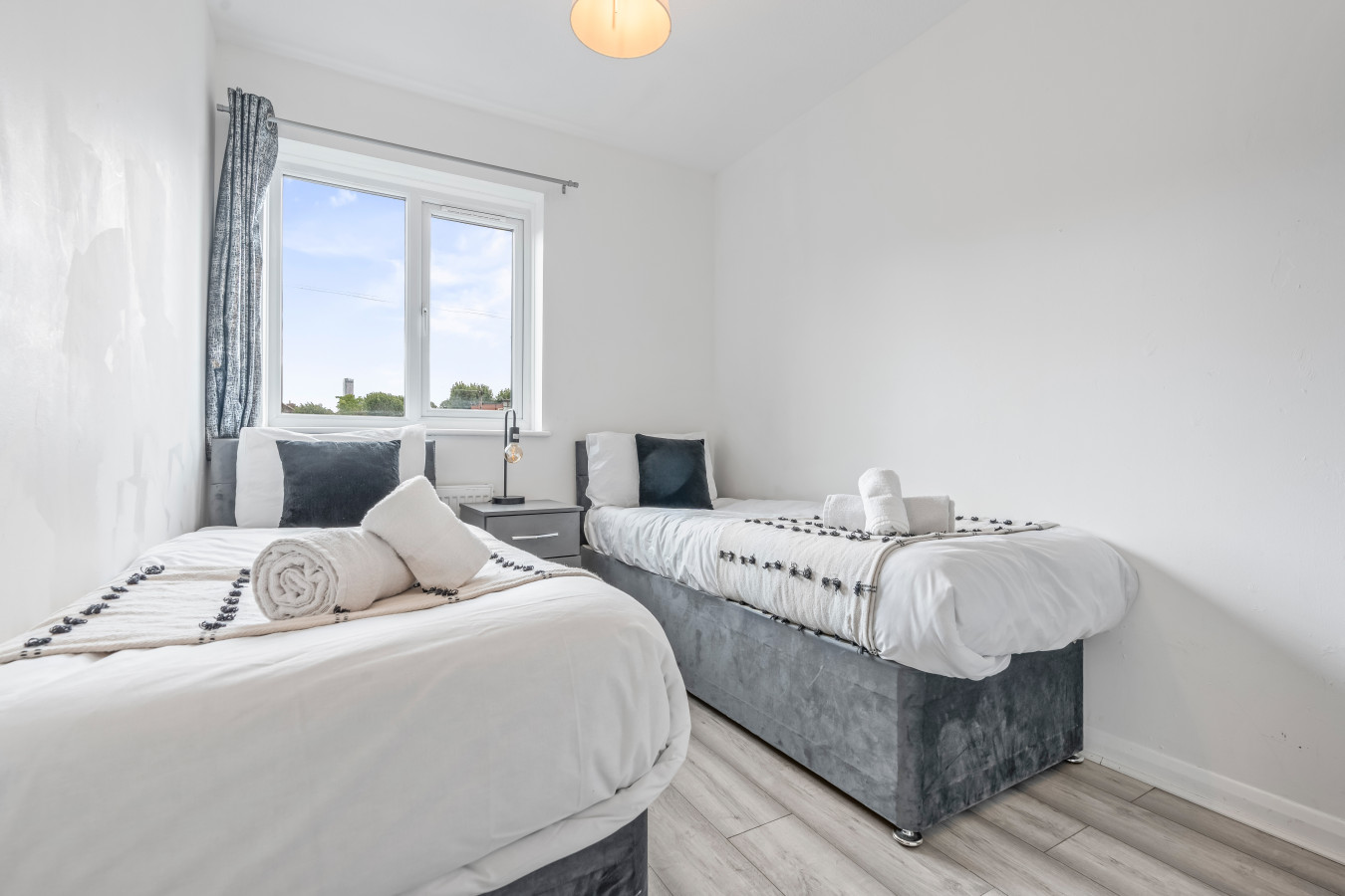 Inviting Urban Apartment in Croydon in Meadowbridge Court, 99 Princess Road Meadowbridge Court - Property image 3 - VivreStays