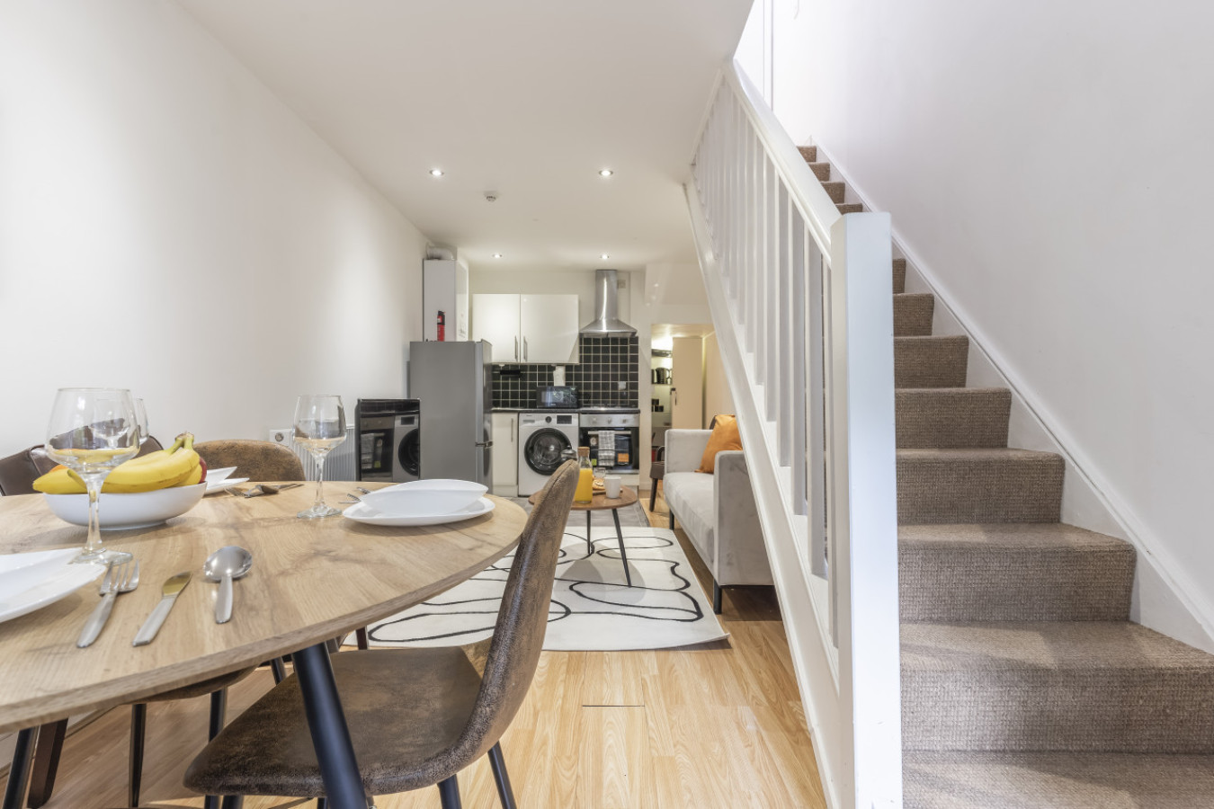 Long Term Stay Contractors, LDN in 40 Barrett's Grove, London N16 8AJ, UK - Property image 4 - VivreStays