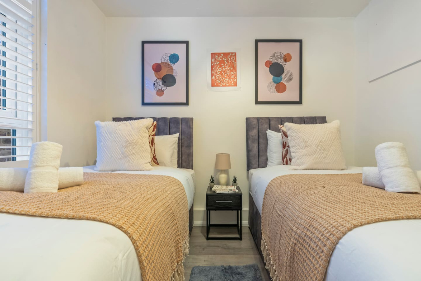 Stylish 2-Bedroom Fulham Apt in Wyfold Road - Property image 12 - VivreStays