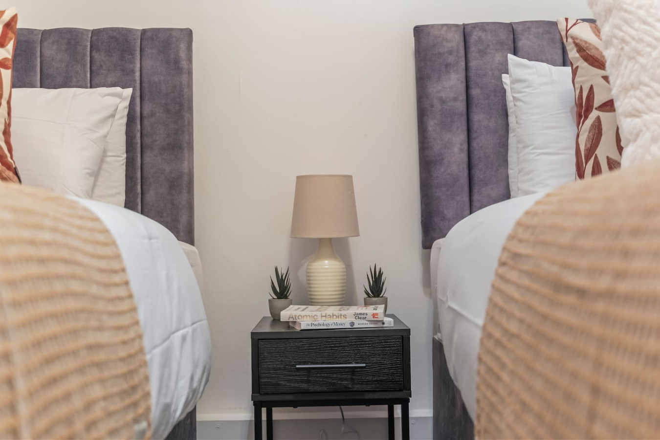Stylish 2-Bedroom Fulham Apt in Wyfold Road - Property image 21 - VivreStays