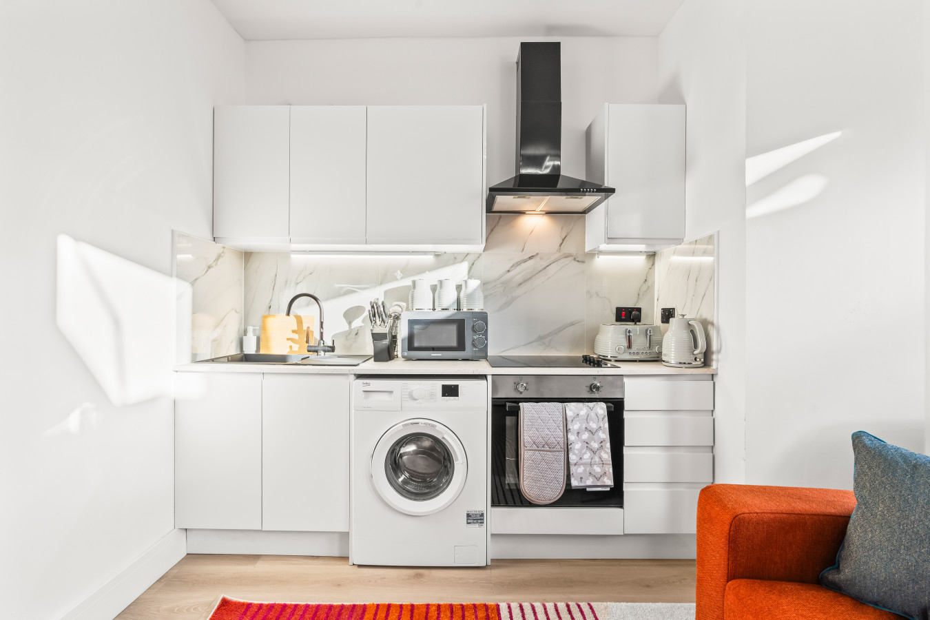 Modern 4 Bed Central London - Free Parking in Willesden Ln, London, UK - Property image 20 - VivreStays