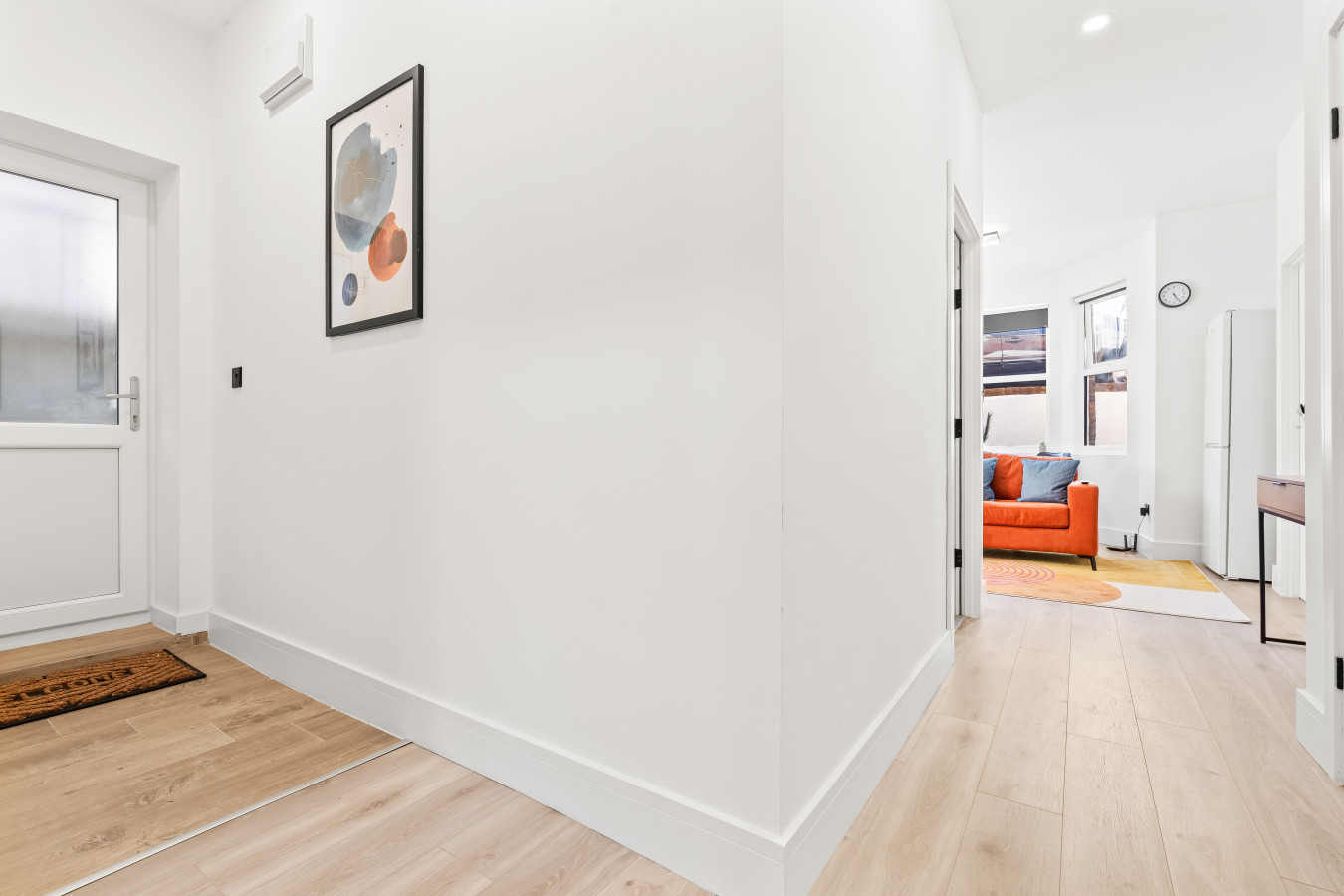 Modern 4 Bed Central London - Free Parking in Willesden Ln, London, UK - Property image 19 - VivreStays