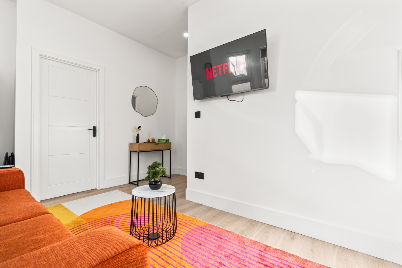 Brand New 4 BDR Apartment in Willesden Ln, London, UK - Property image 10 - VivreStays