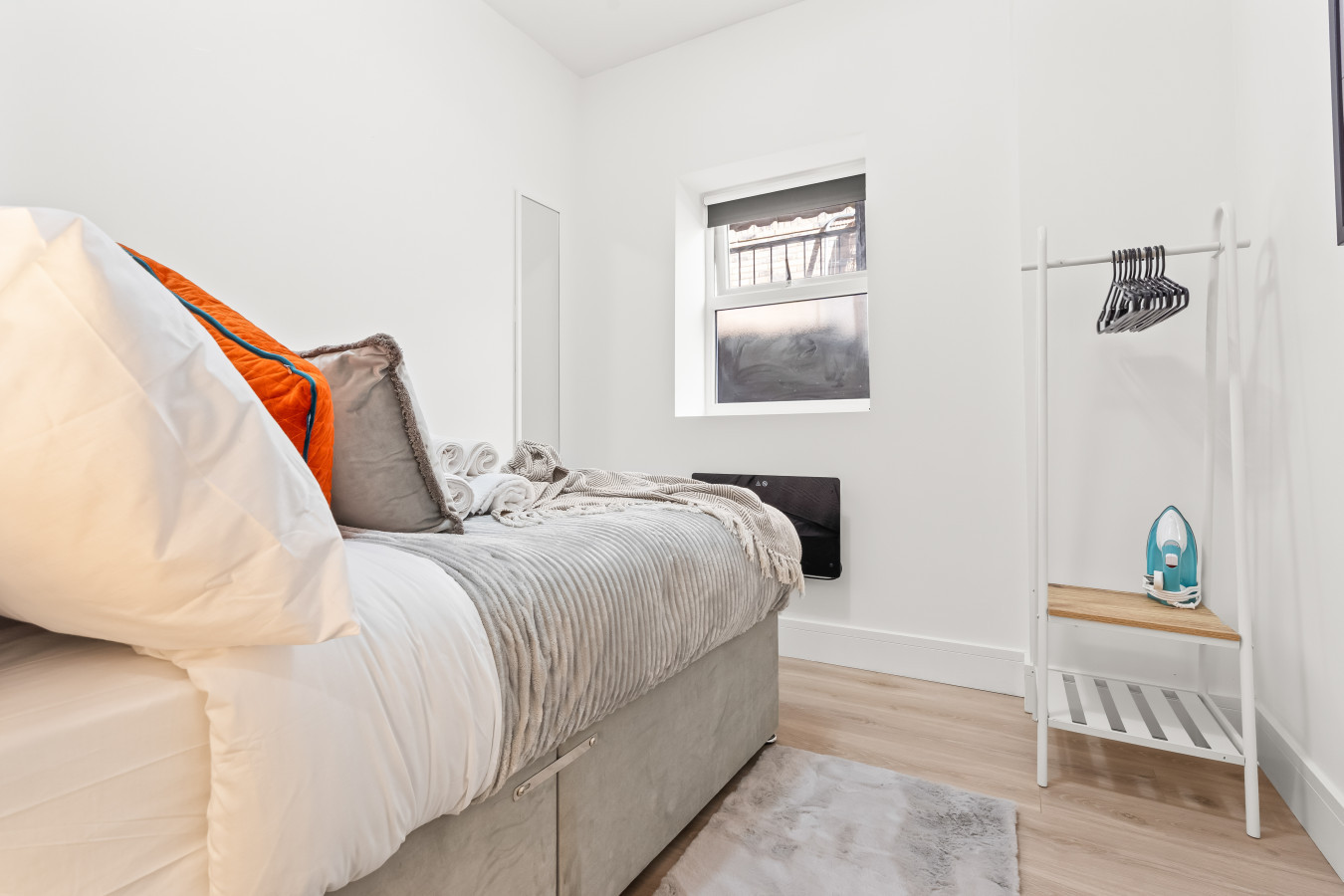 Brand New 4 BDR Apartment in Willesden Ln, London, UK - Property image 15 - VivreStays