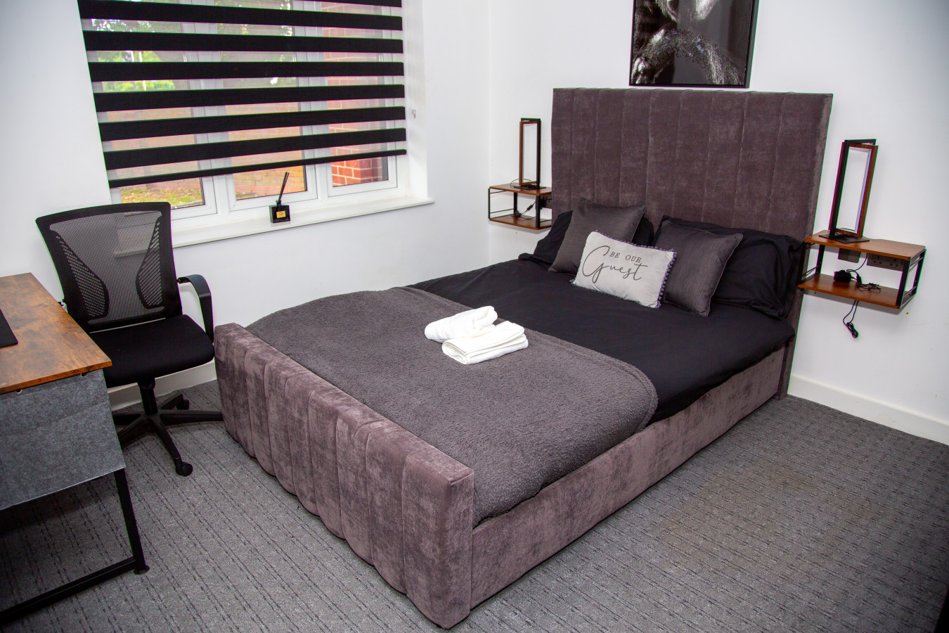 Luxury 2 Bed West London, Free Parking in 200 Harefield Rd, Uxbridge UB8 1PS, UK - Property image 24 - VivreStays