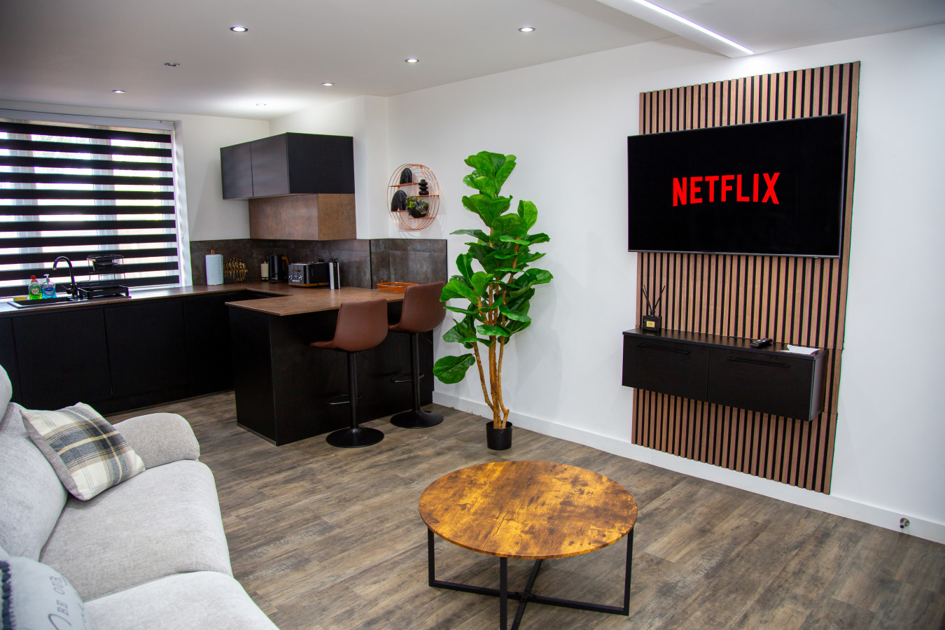 Luxury 2 Bed West London, Free Parking serviced apartment - UK - VivreStays