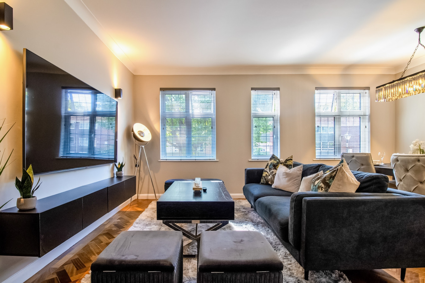 Luxury 3 Bed Apartment | Train Station in Wolsey Road, England, United Kingdom, HA6 2HL - Property image 24 - VivreStays