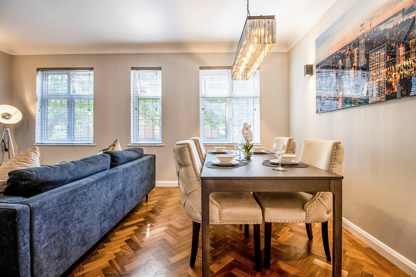 Luxury 3 Bed Apartment | Train Station in Wolsey Road, England, United Kingdom, HA6 2HL - Property image 15 - VivreStays