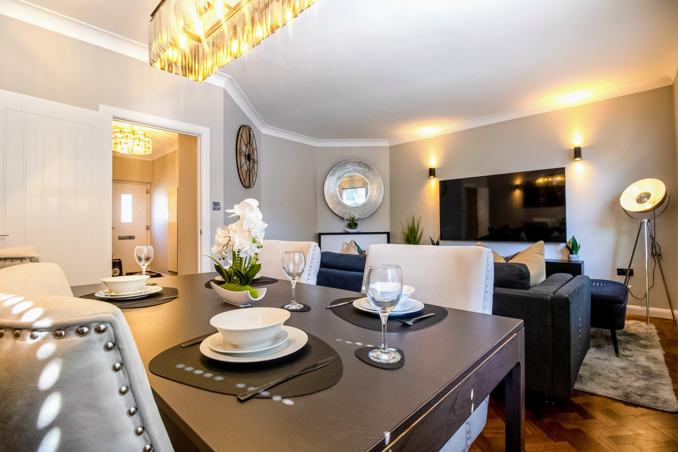 Luxury 3 Bed Apartment | Train Station in Wolsey Road, England, United Kingdom, HA6 2HL - Property image 14 - VivreStays