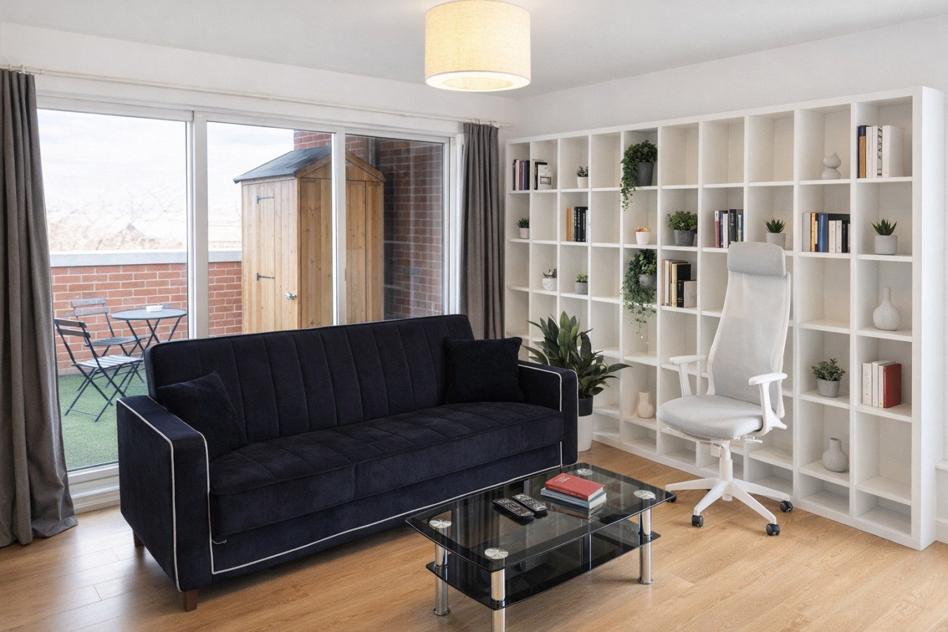 Stylish 2-Bed, White City | Great Transport Links in Du Cane Rd, London, UK - Property image 2 - VivreStays
