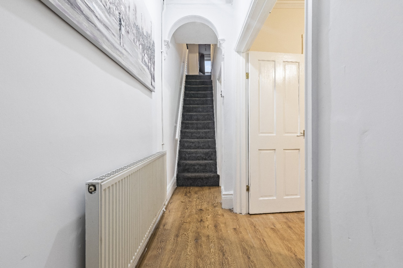 City Centre House, Free Parking, Sleeps up to 13 in Radford Blvd, Radford, Nottingham NG7 3BS, UK - Property image 37 - VivreStays