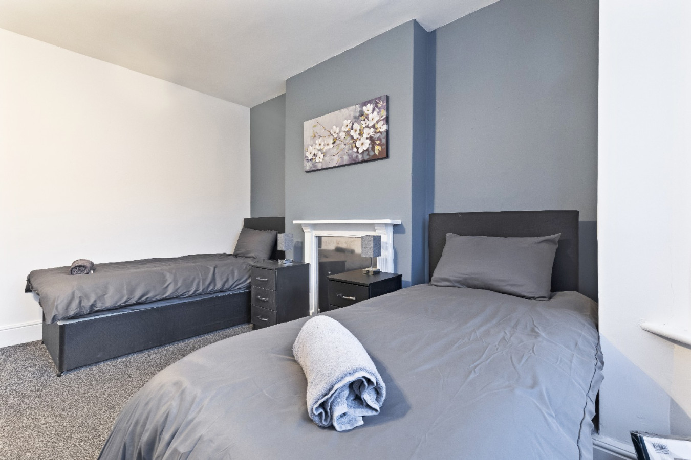 City Centre House, Free Parking, Sleeps up to 13 in Radford Blvd, Radford, Nottingham NG7 3BS, UK - Property image 26 - VivreStays