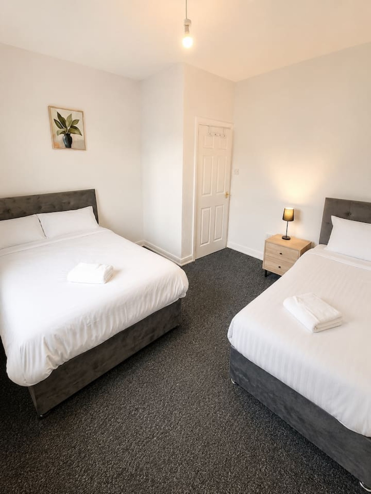 Cosy 1-Bed Barrow Stay | Sleeps 4 | Near Town in Schooner Street - Property image 2 - VivreStays