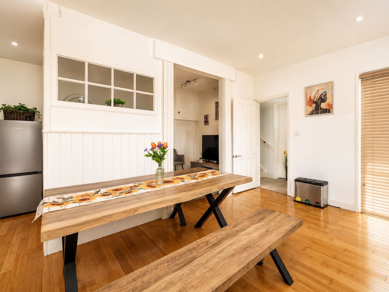 The Stable Block in Beautiful Beaufort House 2 Bedrooms in Beaufort Lodge, London Rd, Bath BA1 6QB, UK - Property image 7 - VivreStays