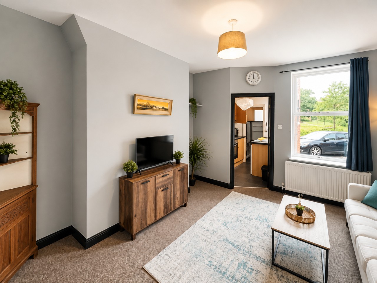Contractor Stay near BAE | WiFi | Sleeps 4 in 2B Steamer St, Barrow-in-Furness LA14 2SG, UK - Property image 10 - VivreStays