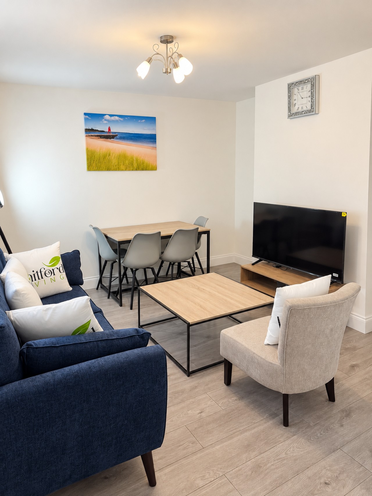 Cosy Jarrow 1-Bed | Driveway Parking & Garden in 8 Luss Ave, Jarrow NE32 4AR, UK - Property image 5 - VivreStays