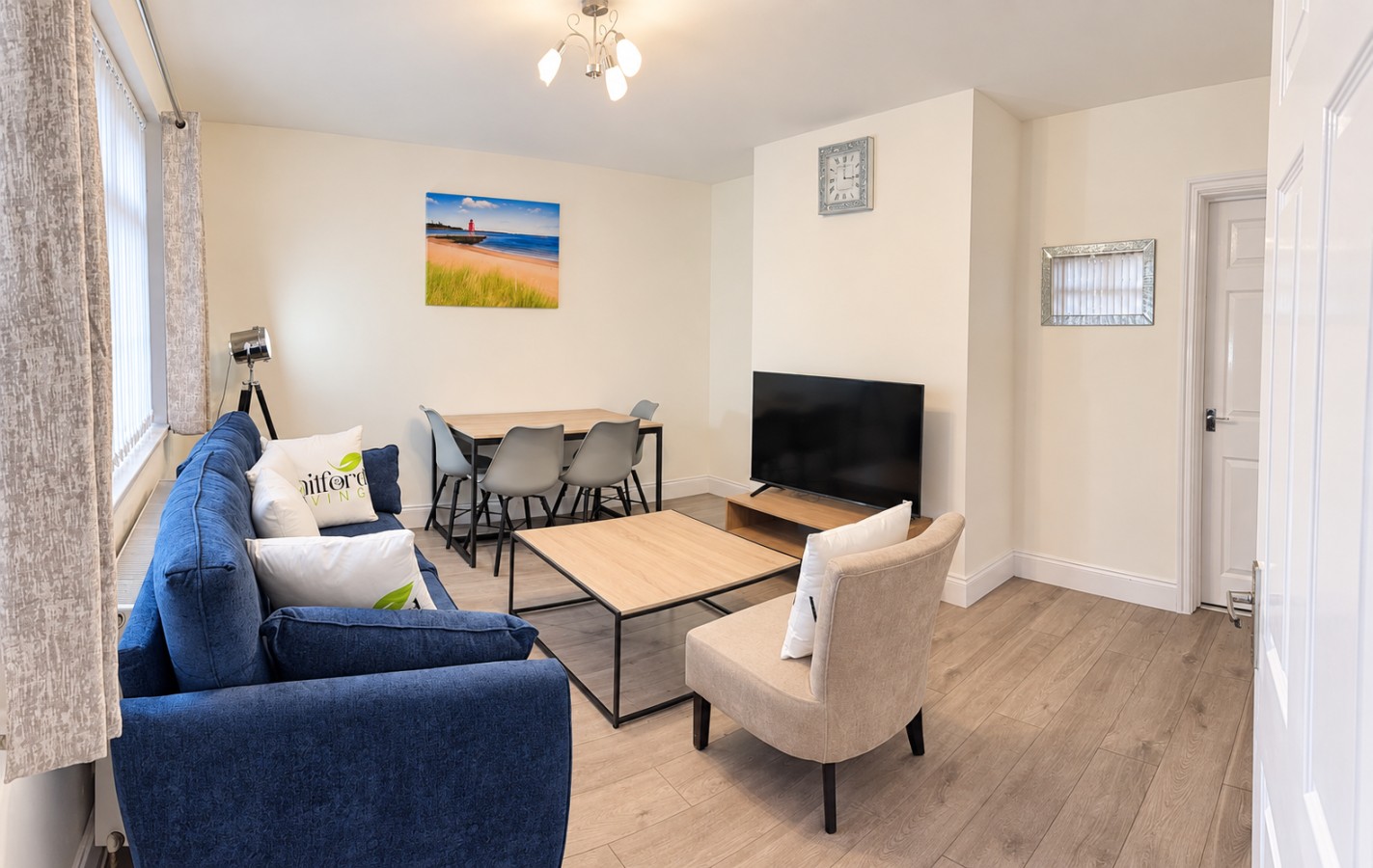 Cosy Jarrow 1-Bed | Driveway Parking & Garden in 8 Luss Ave, Jarrow NE32 4AR, UK - Property image 2 - VivreStays