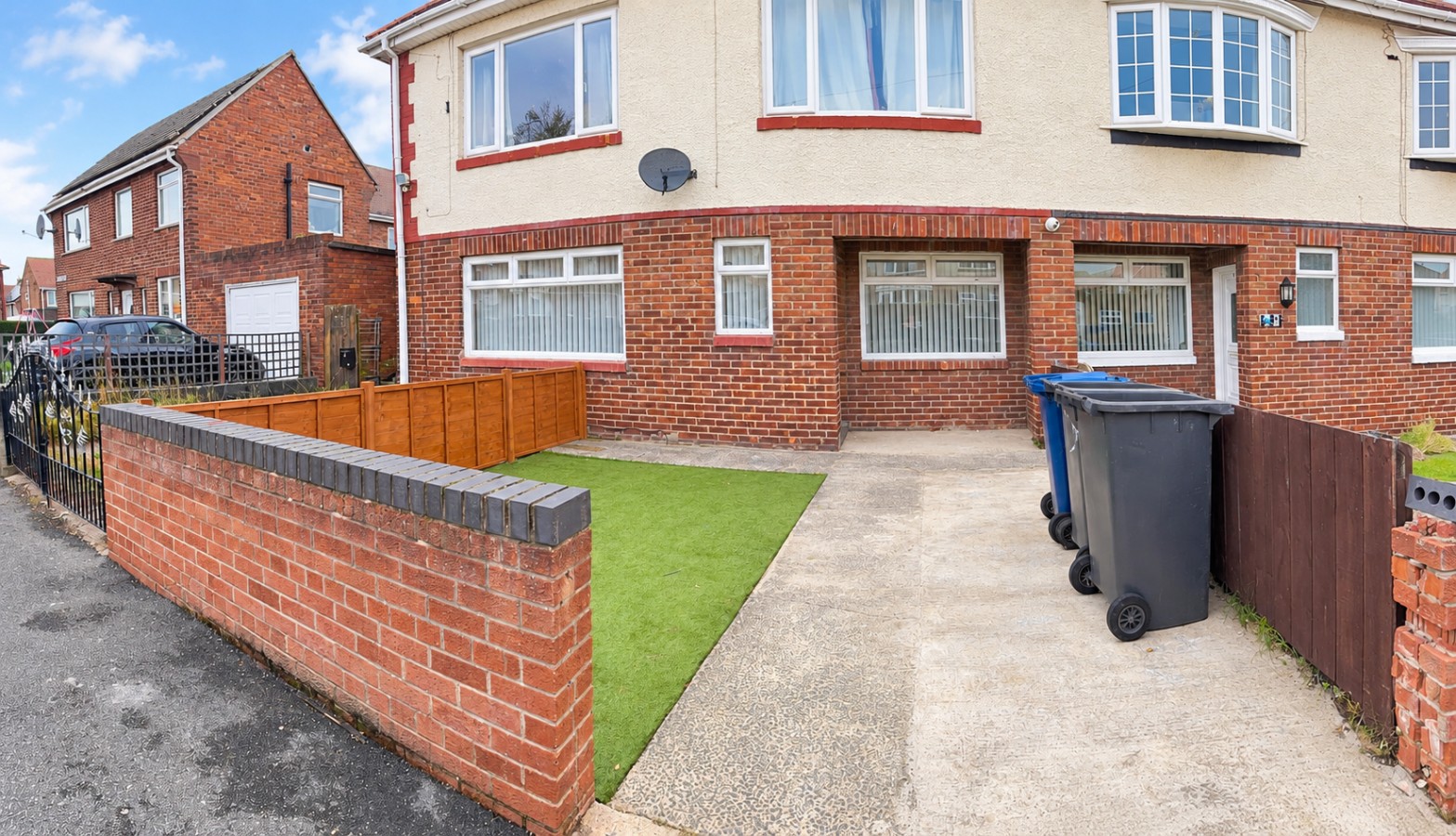 Cosy Jarrow 1-Bed | Driveway Parking & Garden in 8 Luss Ave, Jarrow NE32 4AR, UK - Property image 7 - VivreStays