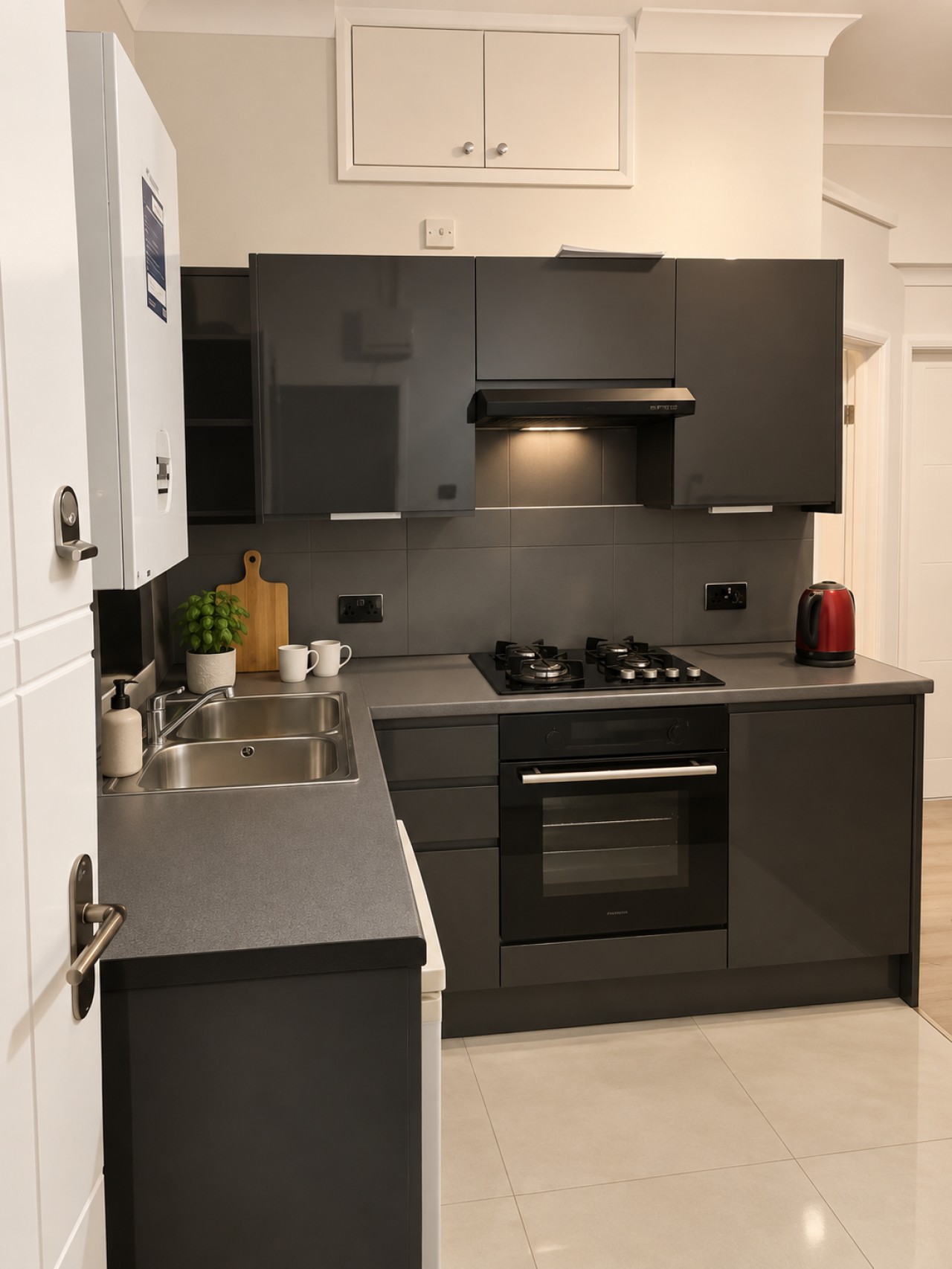 Cosy 1-Bed London Flat near Hendon Station in Station Rd, London NW4 4PN, UK - Property image 5 - VivreStays