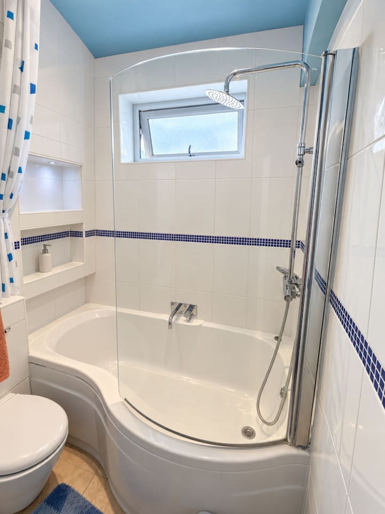 Wimbledon 3-Bed | Private Garden, Sleeps 6 in Strathearn Road - Property image 24 - VivreStays