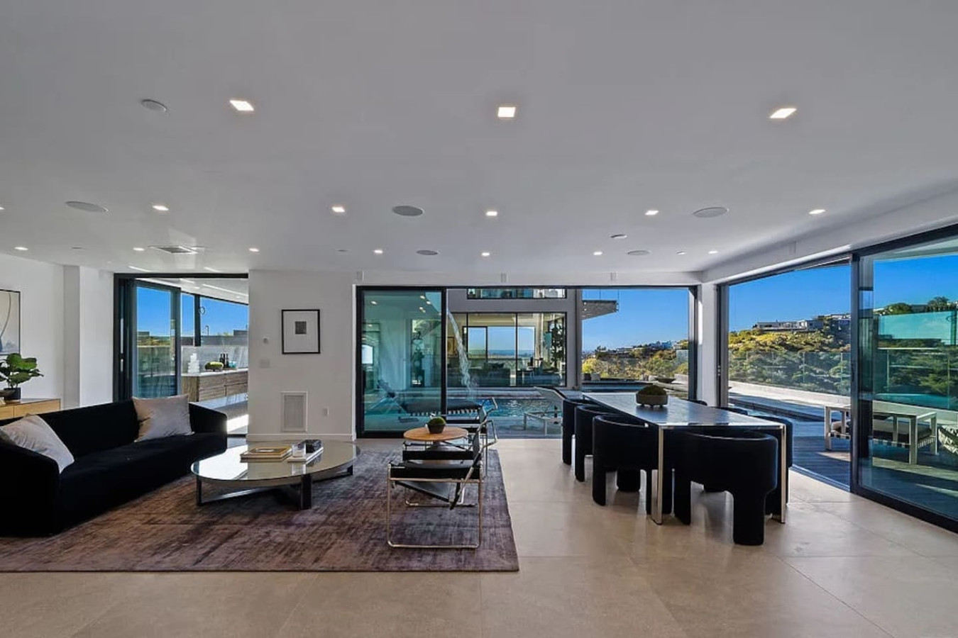 Ultra-Luxury 5BR LA Villa | Pool, Jacuzzi & Views