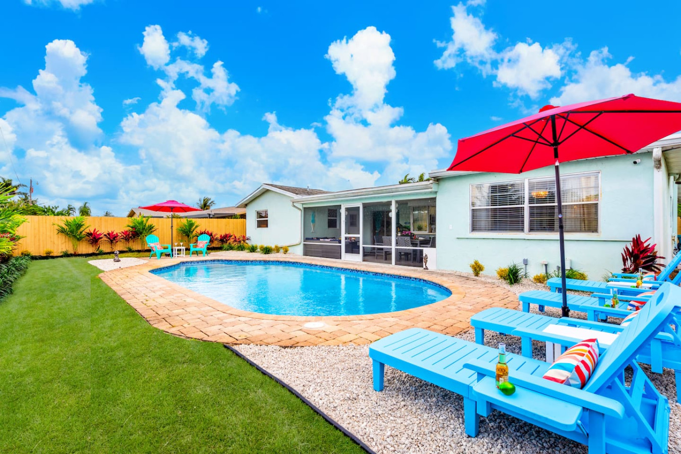 Private Heated Pool, Lanai, Billiards & Ping Pong - Boynton Beach, FL