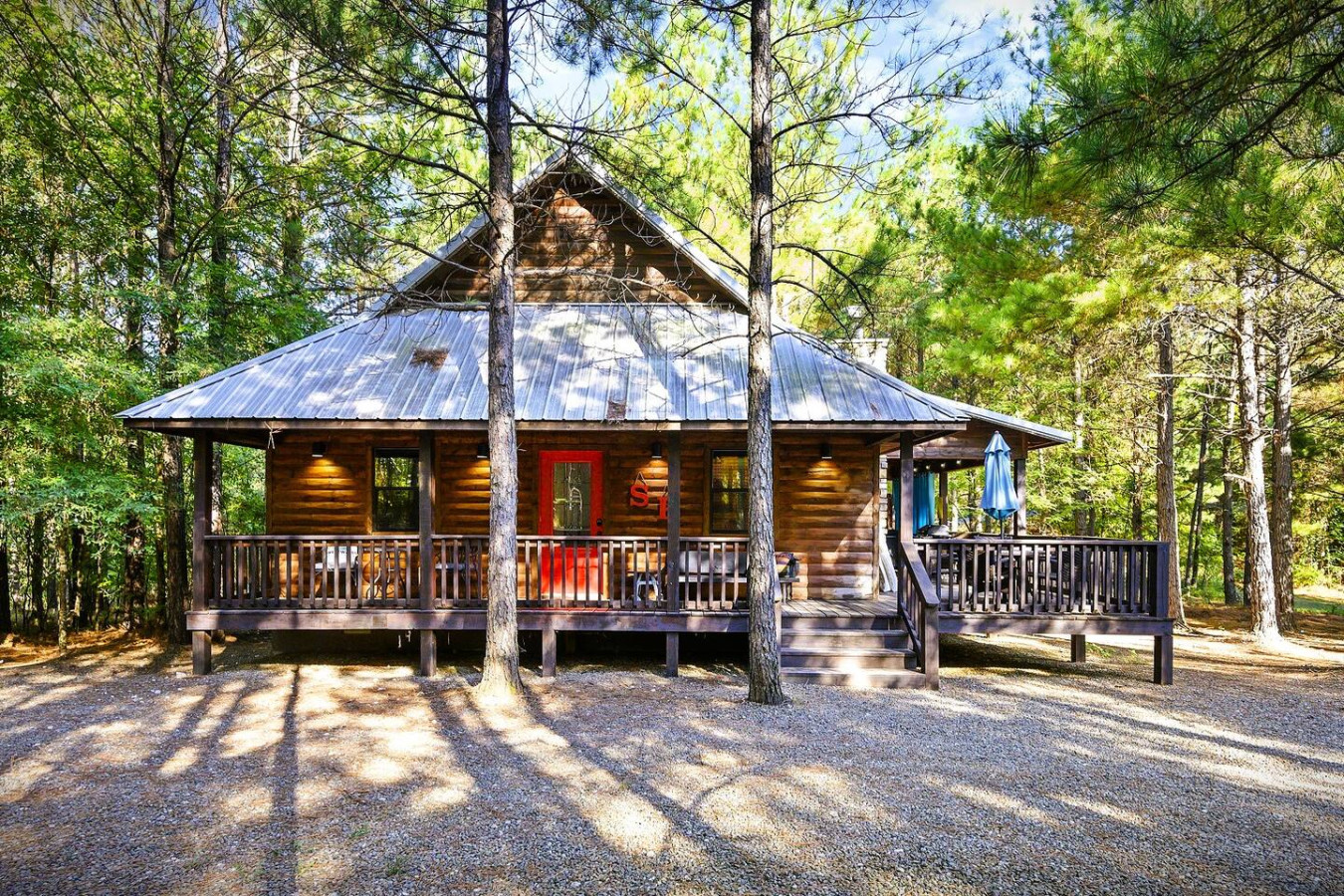 Photo 2 of 7