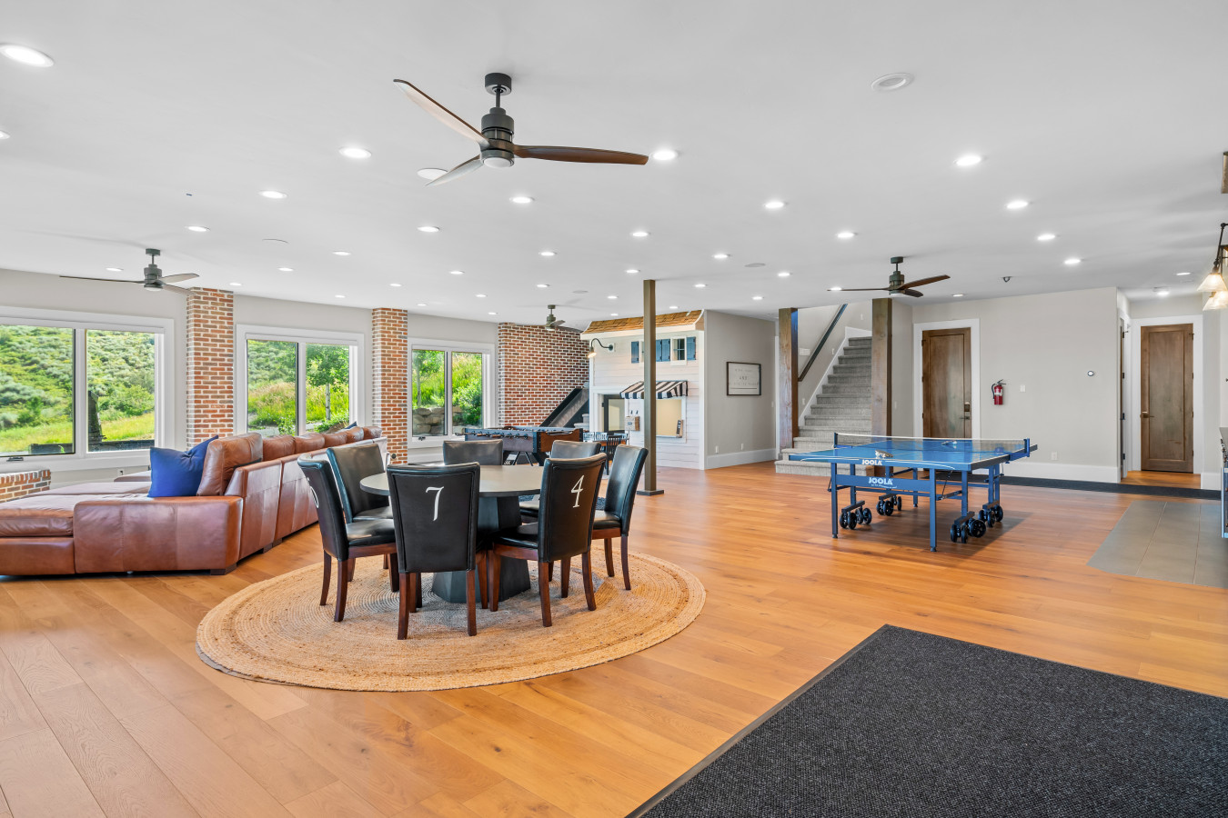 Lower Level Family Room w/ Pool Table, Foosball and Kids Playhouse