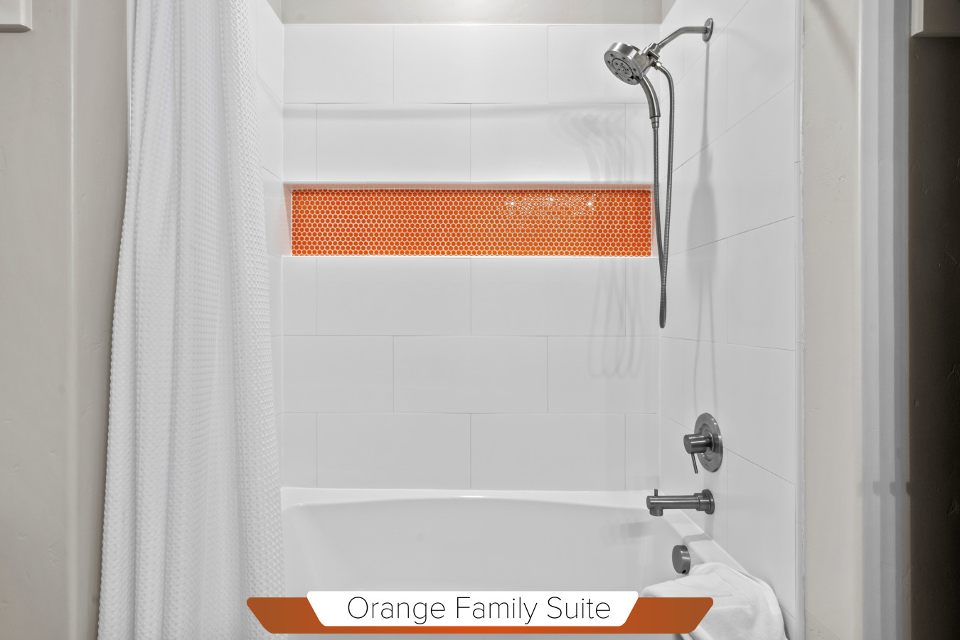 Orange Family Suite