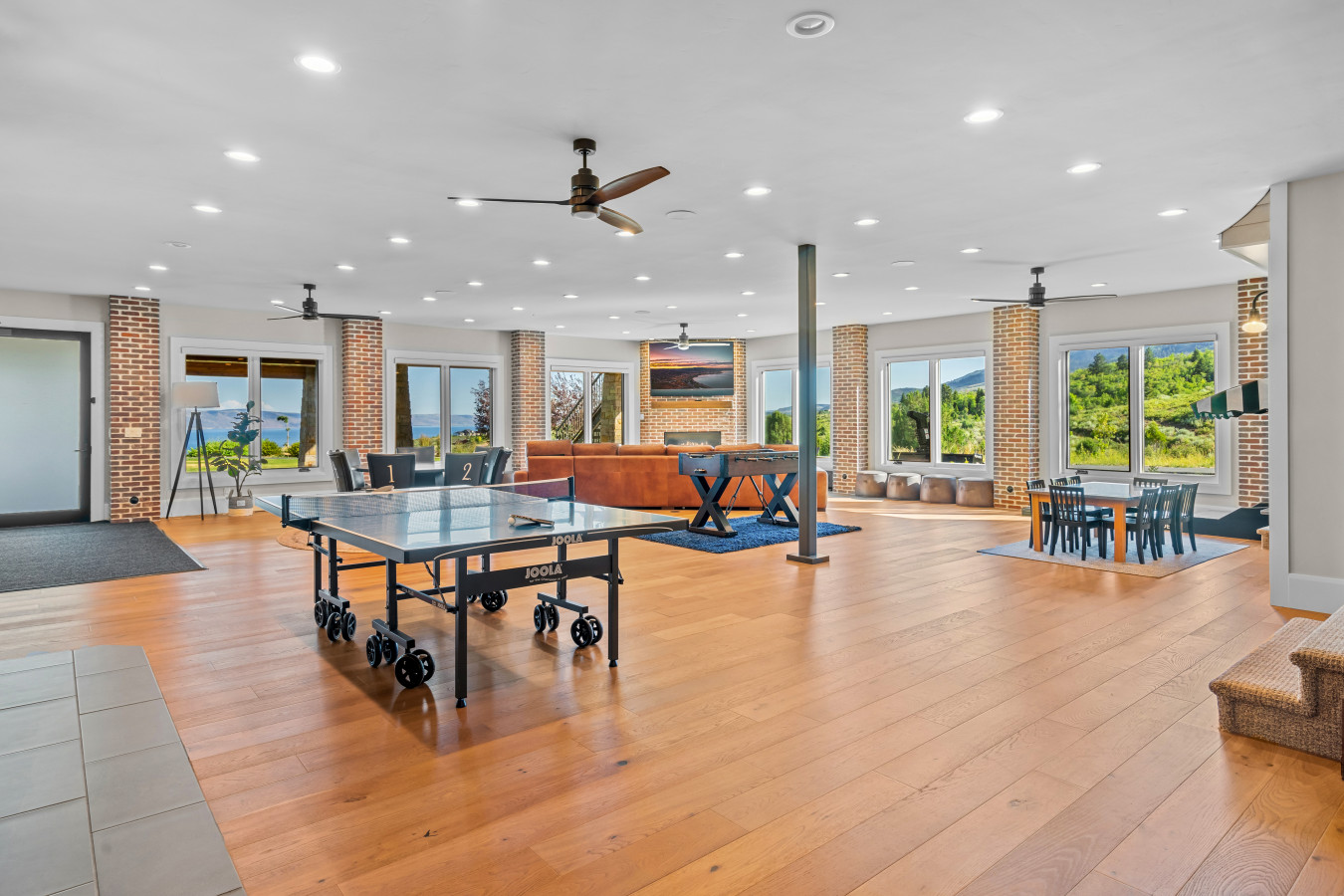 Lower Level Family Room w/ Pool Table, Foosball and Kids Playhouse