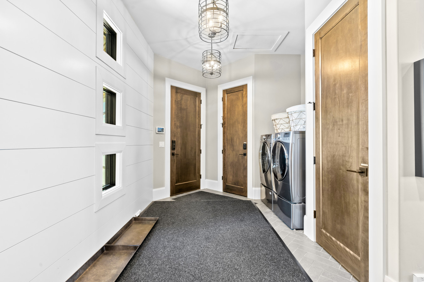 Mud Room with Laundry Machines