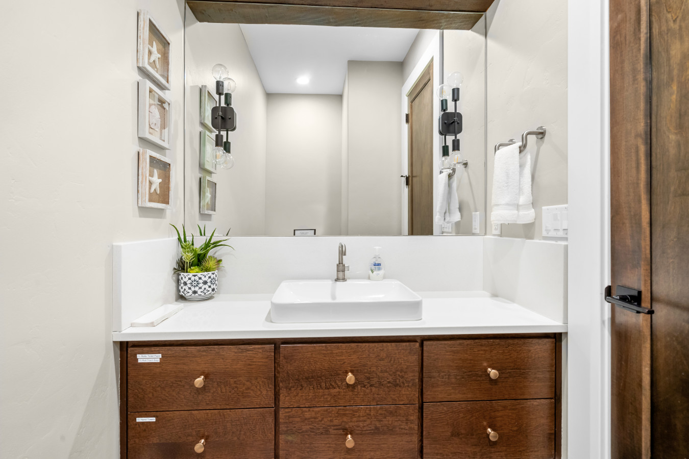 Lower Level Half Bath