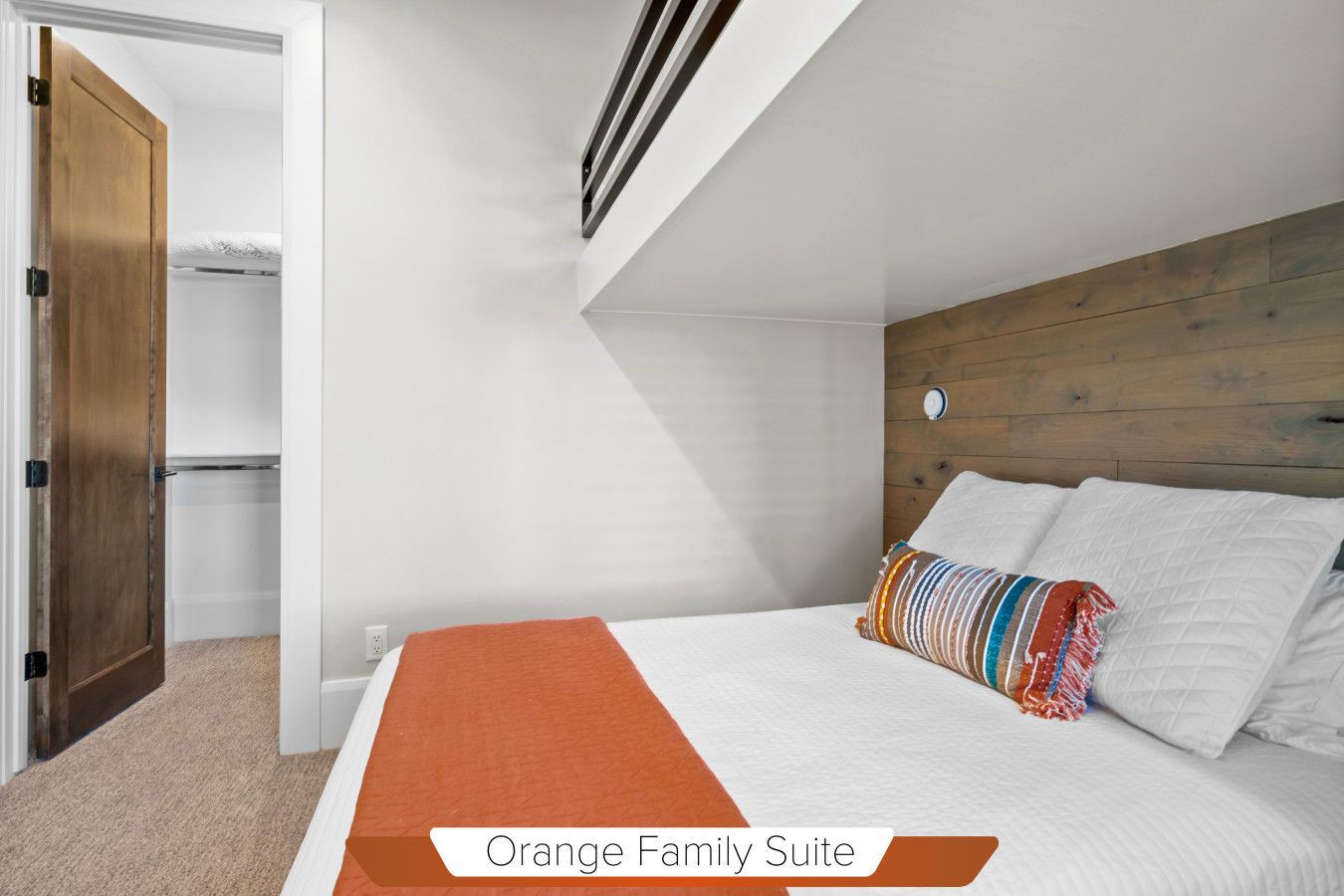 Orange Family Suite