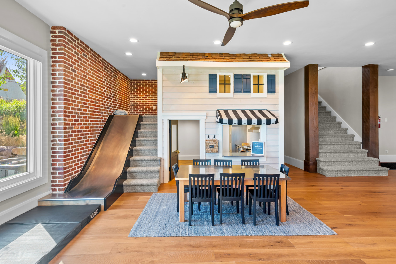 Lower Level Family Room w/ Pool Table, Foosball and Kids Playhouse