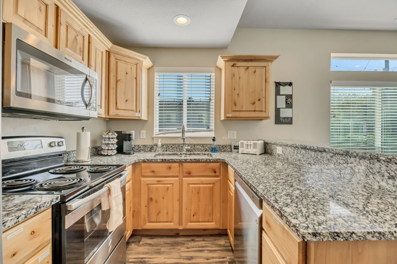 Hill Field 3 by CDH 4